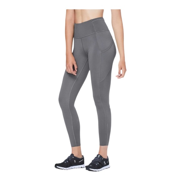 Lululemon Fast & Free Leggings with Pockets EUC Size 4 - Picture 1 of 4